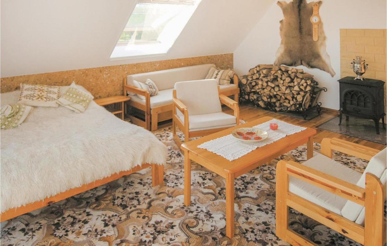 Cozy Apartment In Nowe Warpno With Wifi Extérieur photo