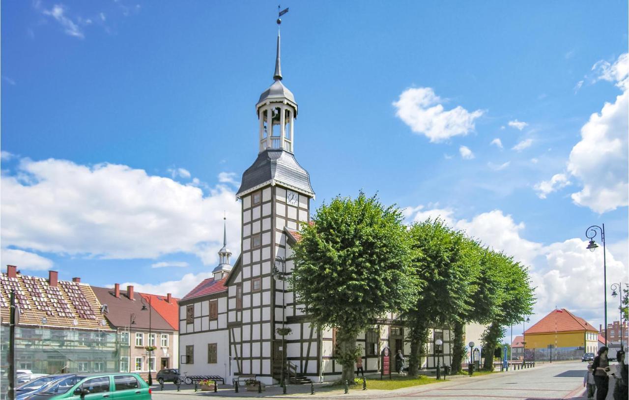 Cozy Apartment In Nowe Warpno With Wifi Extérieur photo